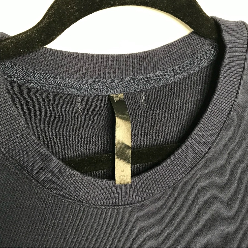 Fabletics Men's The Courtside Crew Neck L/S Sweatshirt Blue Size Large EUC - Picture 3 of 11